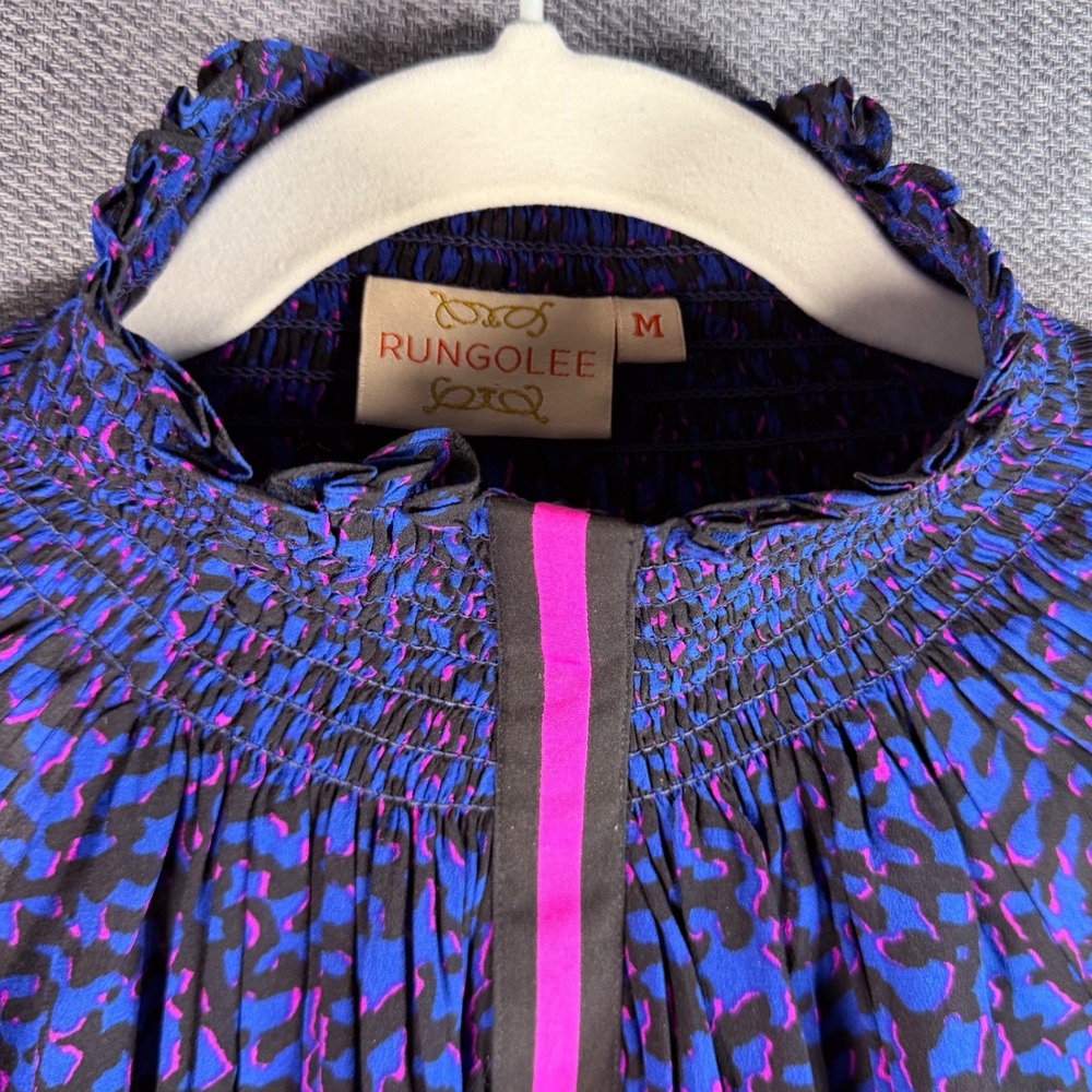 Rungolee Silk Brooklyn Blue Pink Animal Leopard Print Smocked Neck Tie Blouse M - Picture 7 of 11